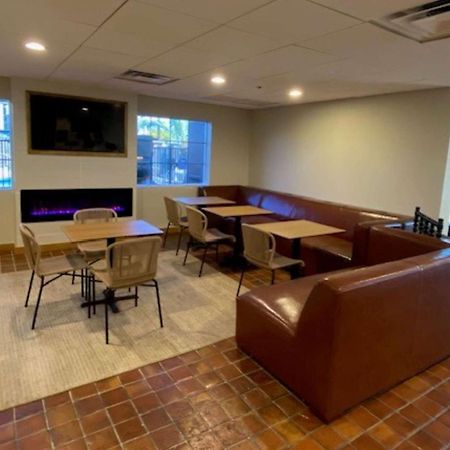 La Quinta Inn & Suites By Wyndham Tempe University, Phoenix المظهر الخارجي الصورة