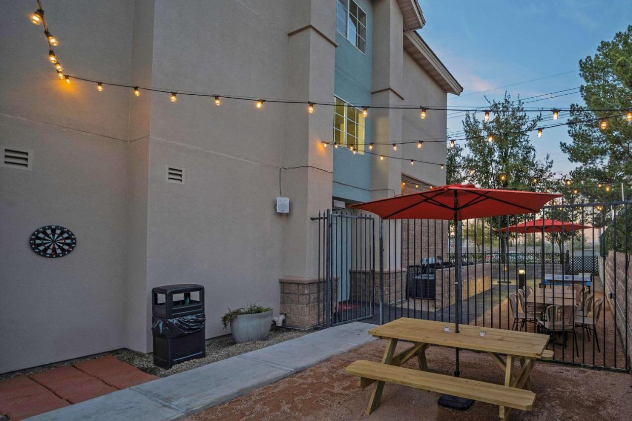 La Quinta Inn & Suites By Wyndham Tempe University, Phoenix المظهر الخارجي الصورة